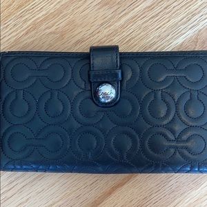 2012 black coach wallet